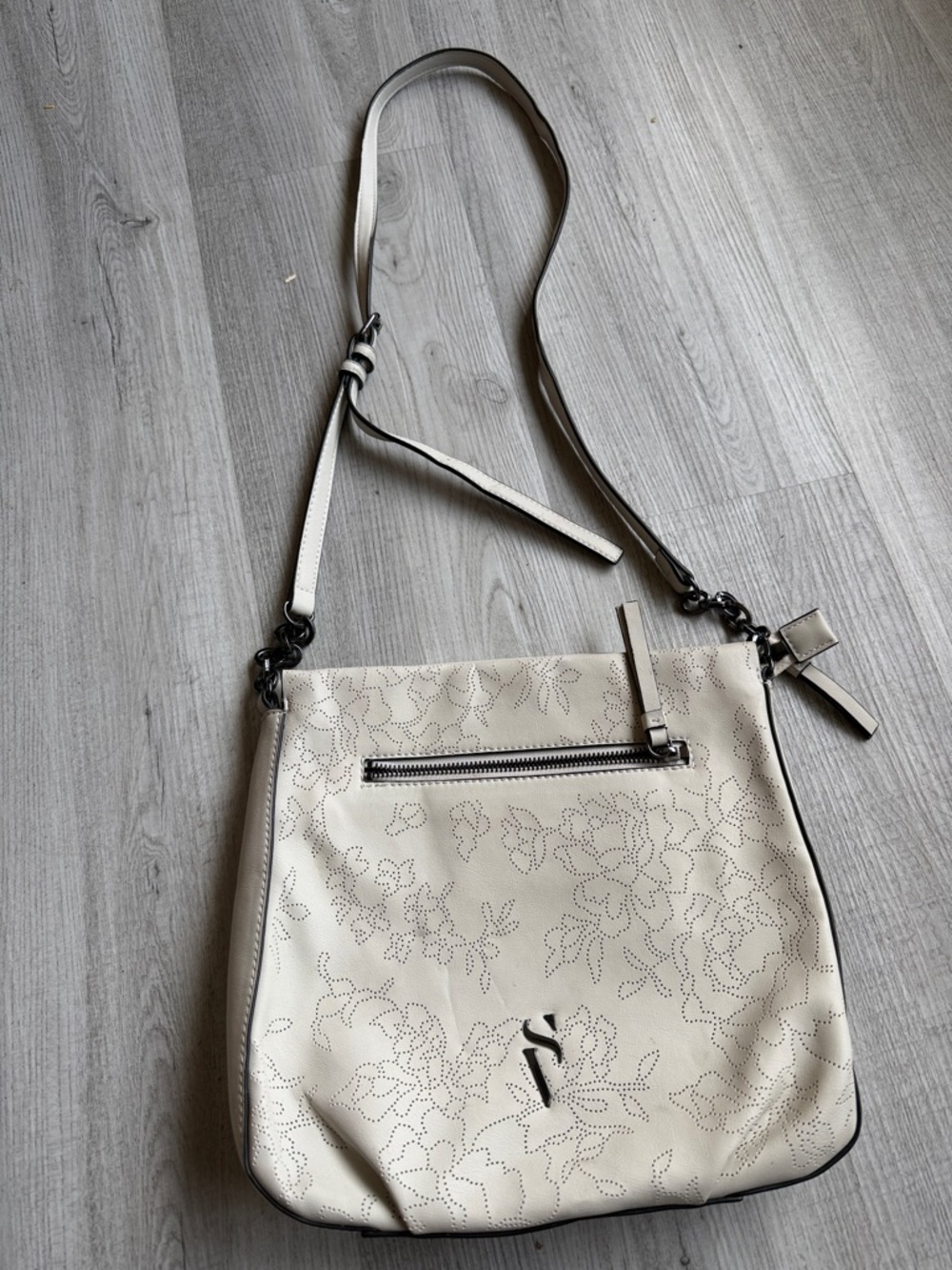Cream‎ Floral Perforated Crossbody Bag